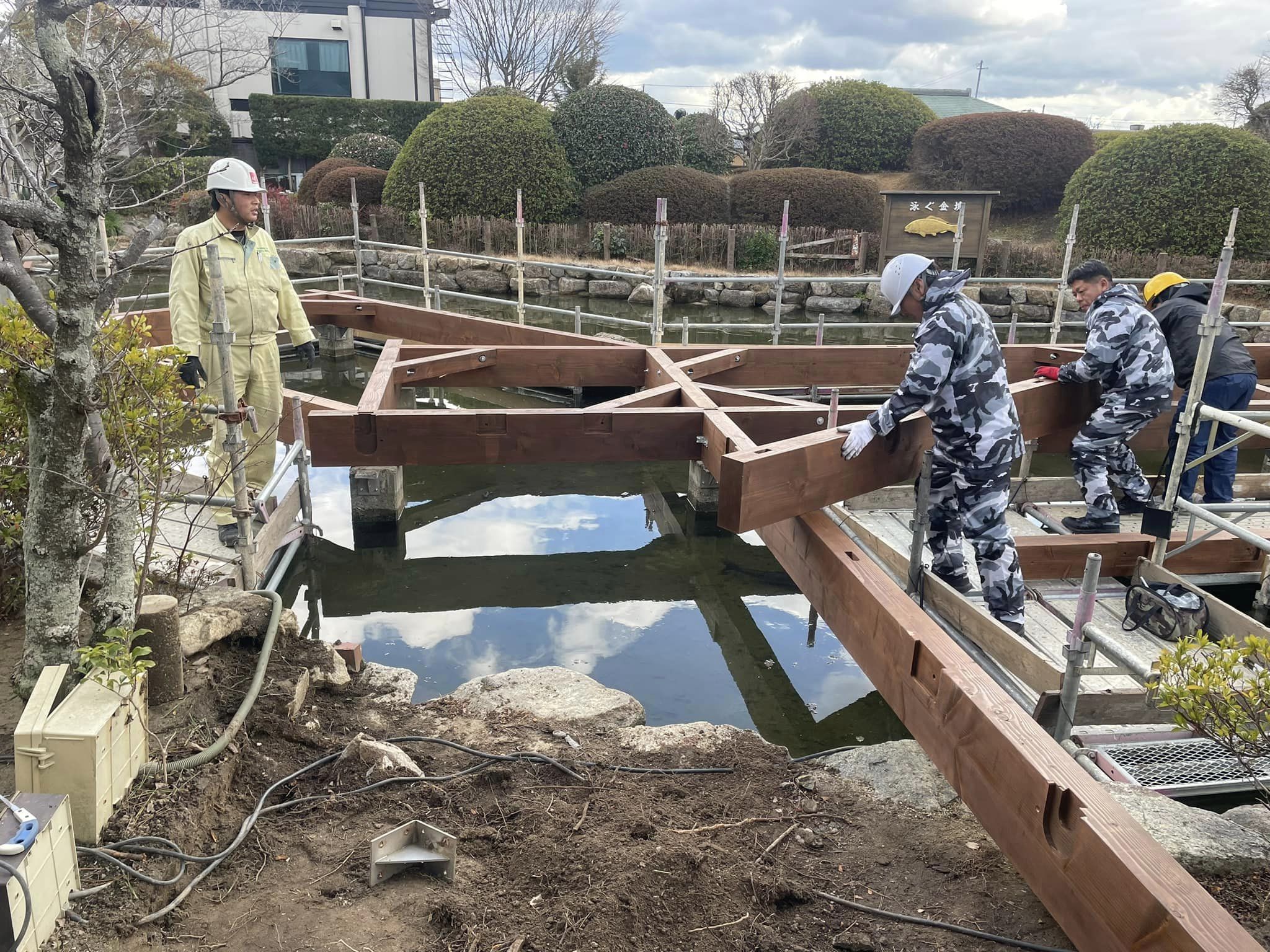 静の里公園　桟橋改修工事