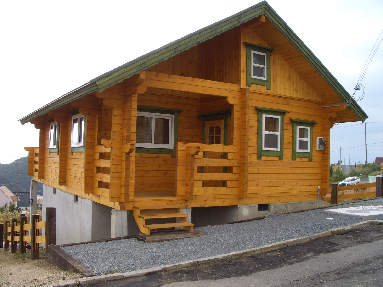 ログハウス新築